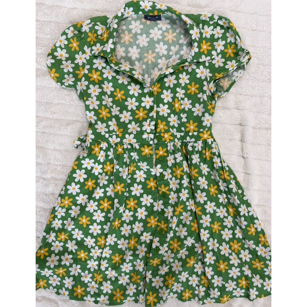 ModCloth Green Daisy Floral Short Sleeve A-Line Dress Button Accent Size L